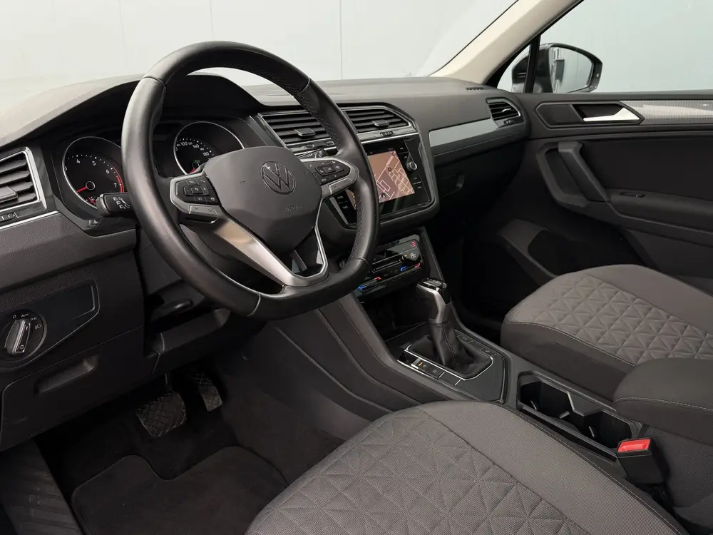 Volkswagen Tiguan 1.5 TSI Life Automaat Carplay/Trekhaak/17i uit 2021, foto 6
