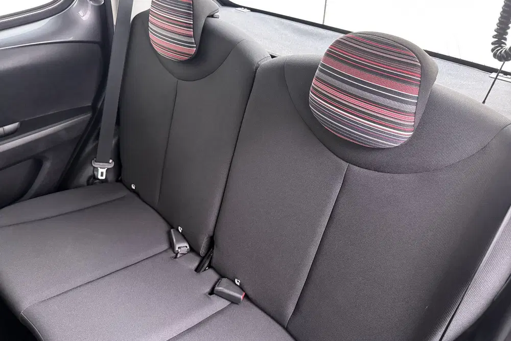Citroën C1 1.0 VTi Shine Comfort Plus Climate Camera uit 2021, foto 11