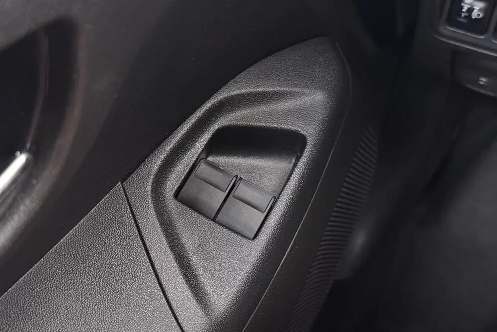 Citroën C1 1.0 VTi Shine Comfort Plus Climate Camera uit 2021, foto 16