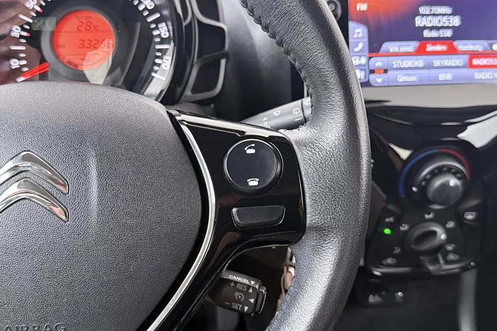 Citroën C1 1.0 VTi Shine Comfort Plus Climate Camera uit 2021, foto 19