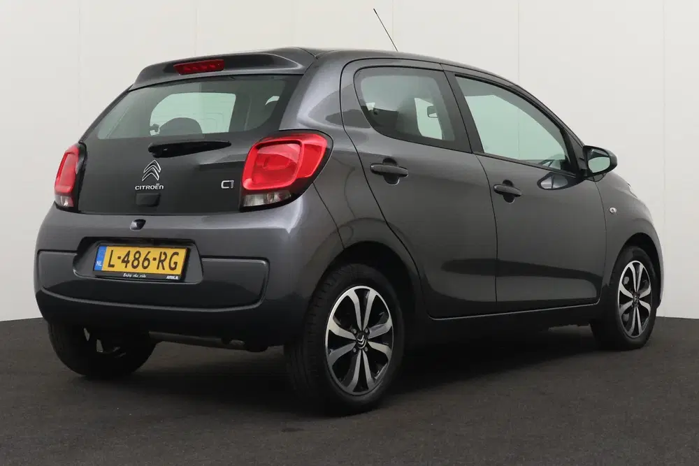 Citroën C1 1.0 VTi Shine Comfort Plus Climate Camera uit 2021, foto 2