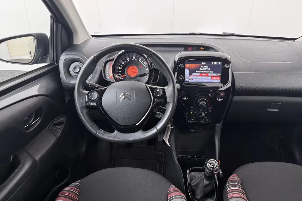 Citroën C1 1.0 VTi Shine Comfort Plus Climate Camera uit 2021, foto 8