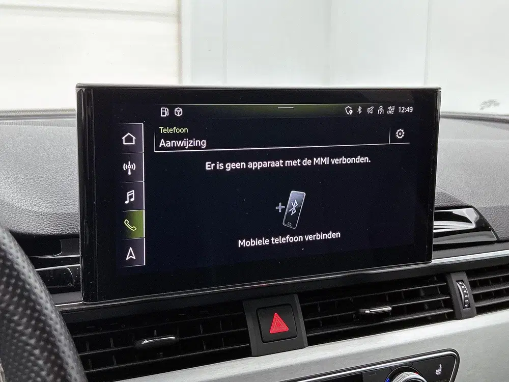 Audi A4 40 TFSI quattro S edition Competition uit 2022, foto 10