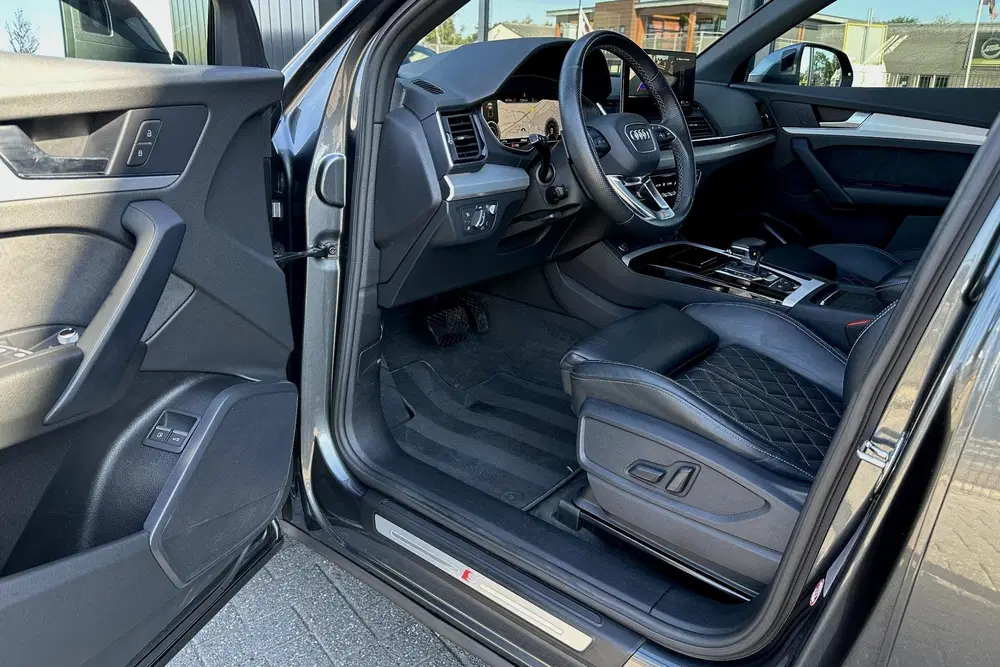 Audi Q5 55 TFSIe S-Line Pano RS Leder Lucht HuD Tr uit 2023, foto 13
