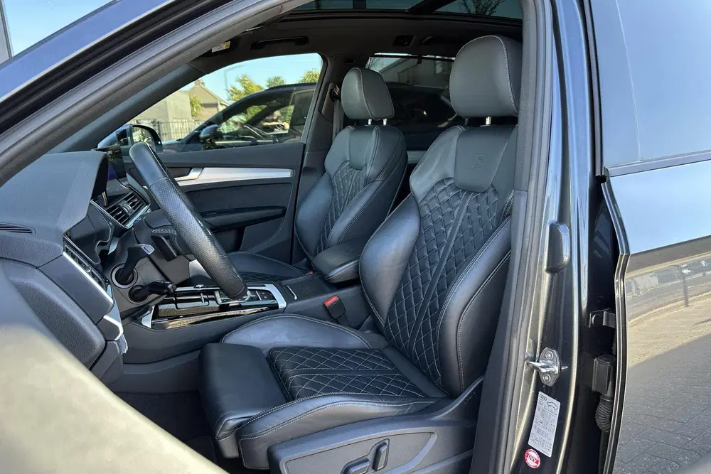 Audi Q5 55 TFSIe S-Line Pano RS Leder Lucht HuD Tr uit 2023, foto 15