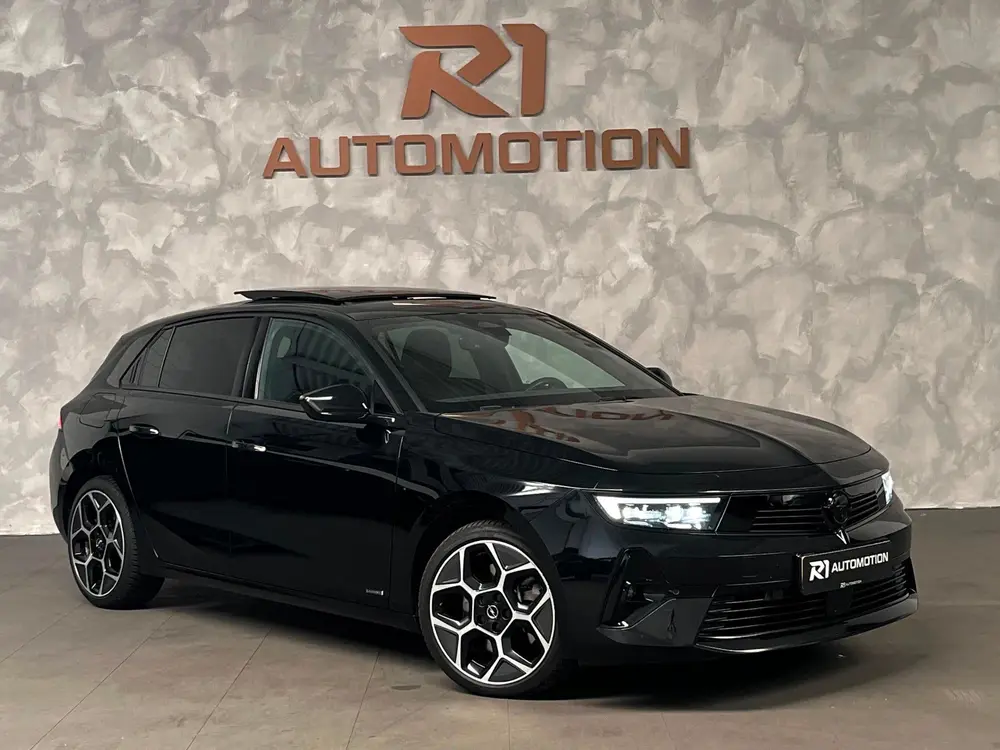 Opel Astra 1.6 Hybrid GS Line Ultimate uit 2022, foto 5