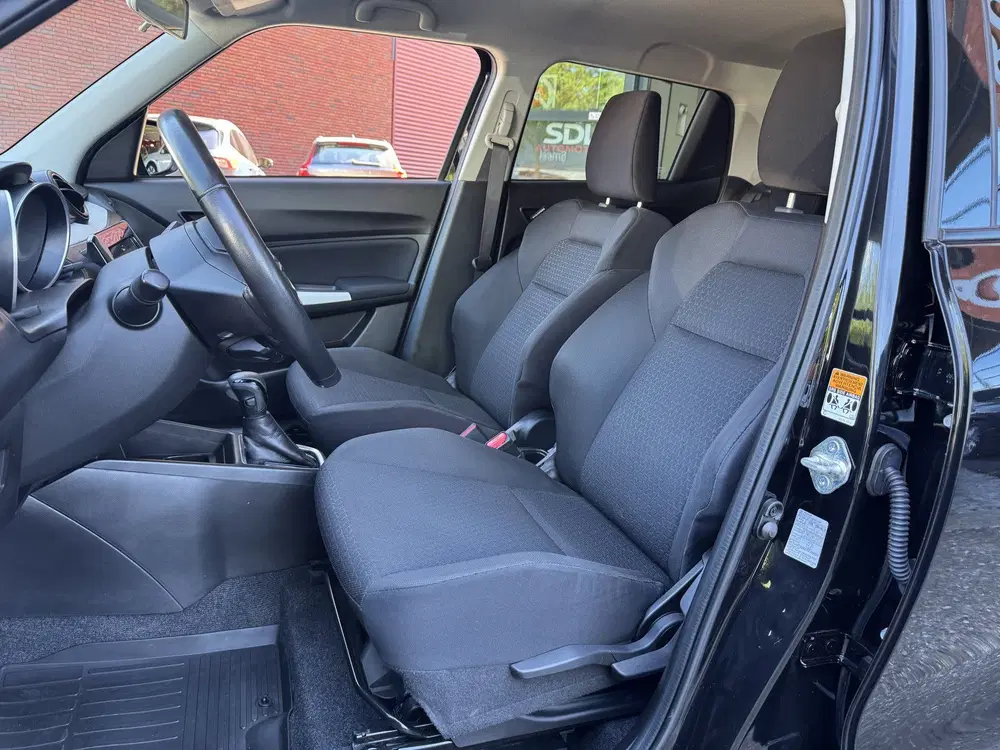 Suzuki Swift 1.2 Style Smart Hybrid uit 2021, foto 11