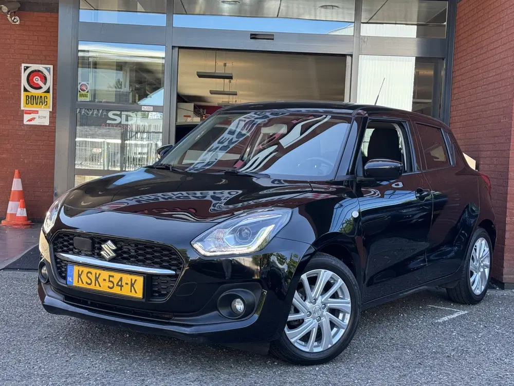 Suzuki Swift 1.2 Style Smart Hybrid uit 2021, foto 2