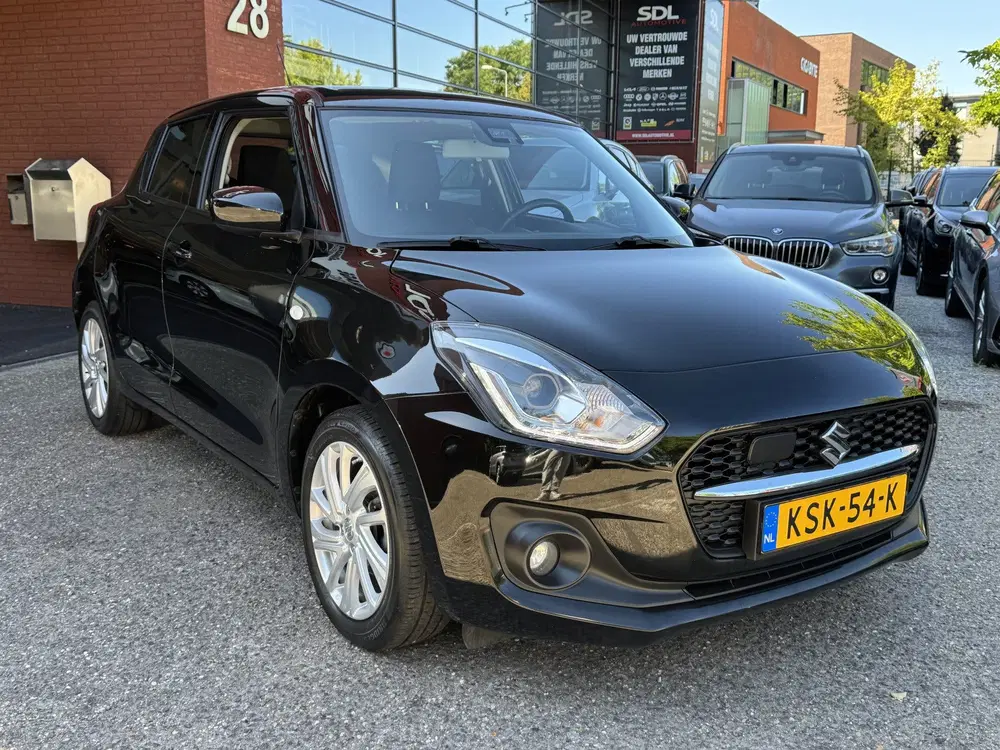 Suzuki Swift 1.2 Style Smart Hybrid uit 2021, foto 3