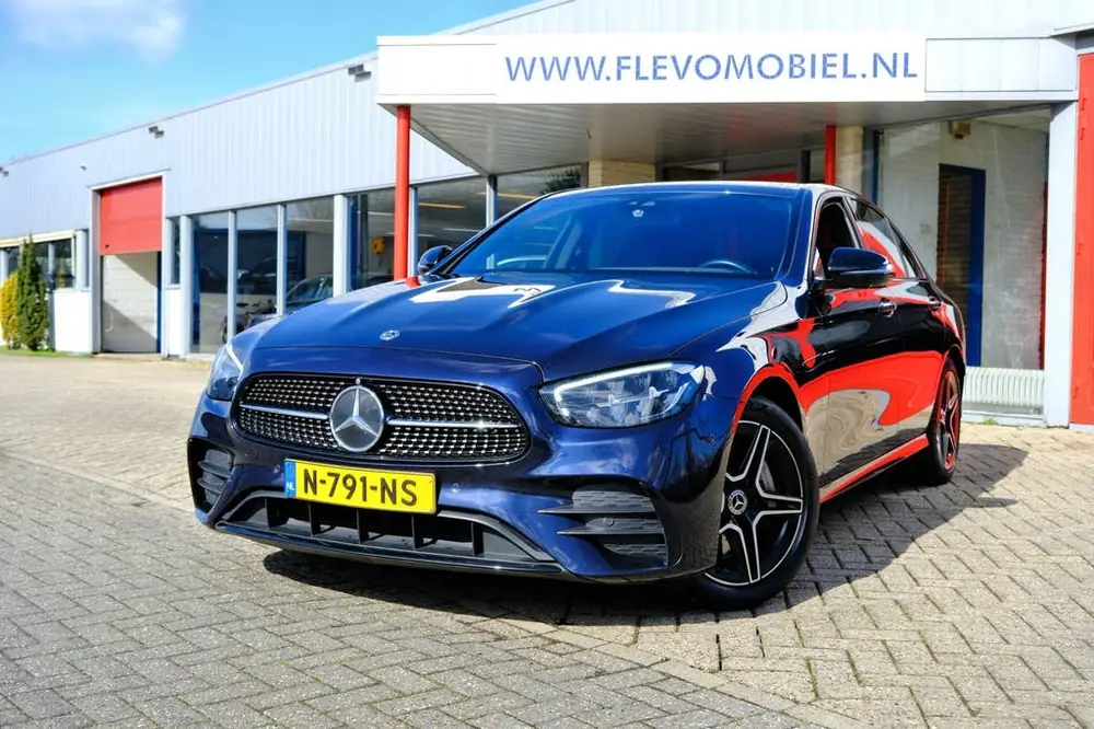 Mercedes-Benz E-Klasse 300 e AMG Bus. Solution Aut. 1e Eig|L uit 2021