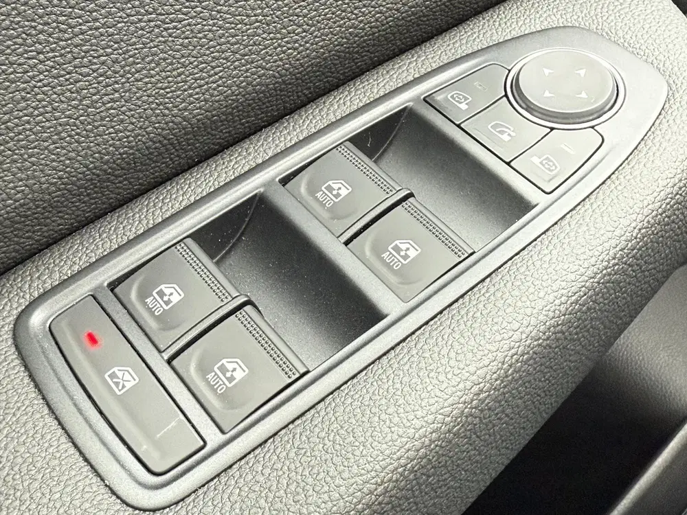 Mitsubishi Colt 1.0T MT Instyle uit 2025, foto 11