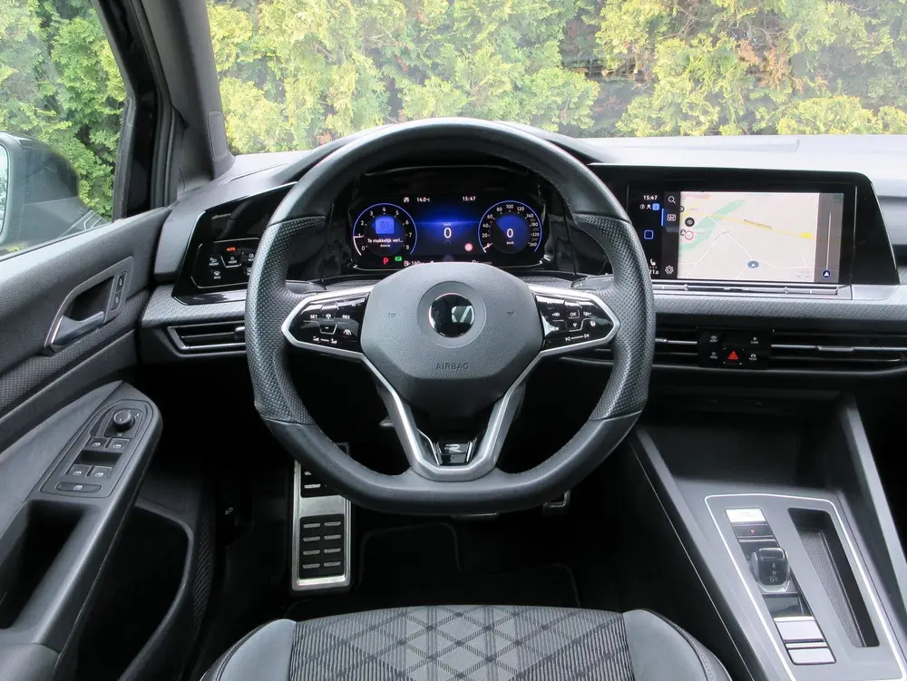 Volkswagen Golf 1.5 eTSI R-Line*Pano * Virt. cockpit * Sfeer uit 2022, foto 10