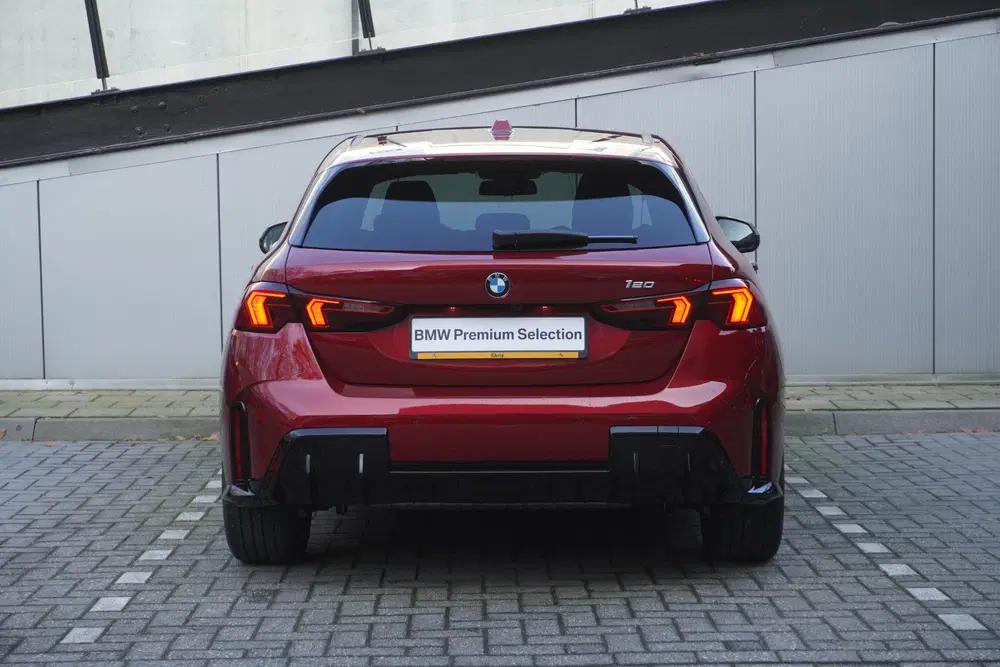 BMW 1-serie 120 M Sportpakket uit 2026, foto 5