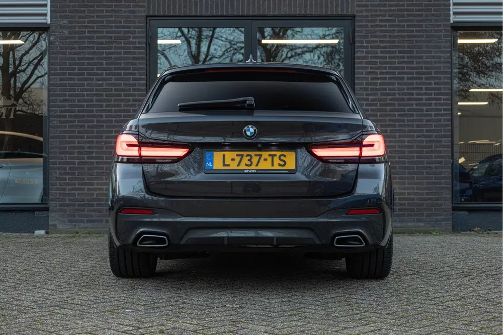 BMW 5-serie 5 Serie 530d G31 Touring High Executive M uit 2020, foto 6