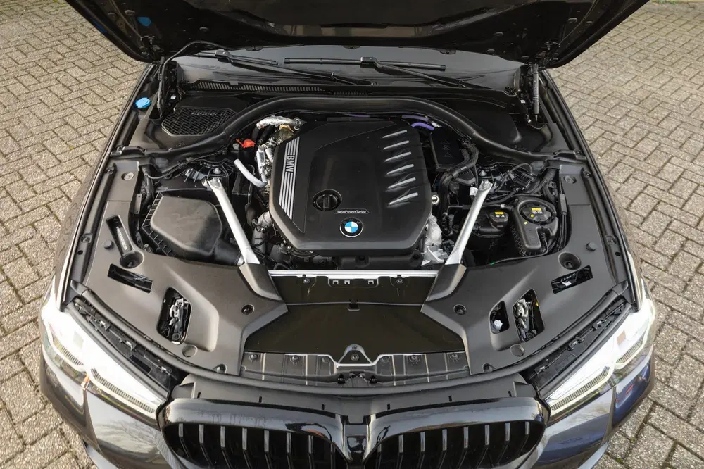 BMW 5-serie 5 Serie 530d G31 Touring High Executive M uit 2020, foto 7