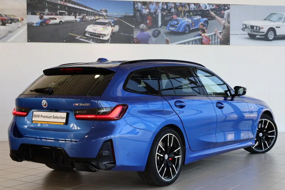 BMW 3-serie Touring M340i xDrive M Sport Pro uit 2022, foto 2