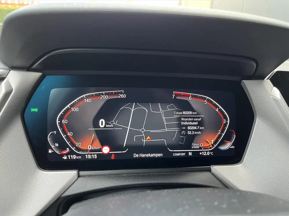 BMW 1-serie 118i 140 PK Executive Edition + NAVI + CLI uit 2020, foto 15