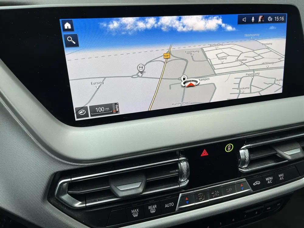 BMW 1-serie 118i 140 PK Executive Edition + NAVI + CLI uit 2020, foto 9