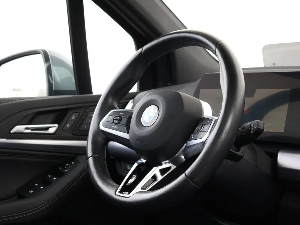 BMW 2-serie 218i uit 2022, foto 11