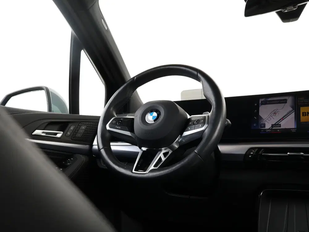 BMW 2-serie 218i uit 2022, foto 13
