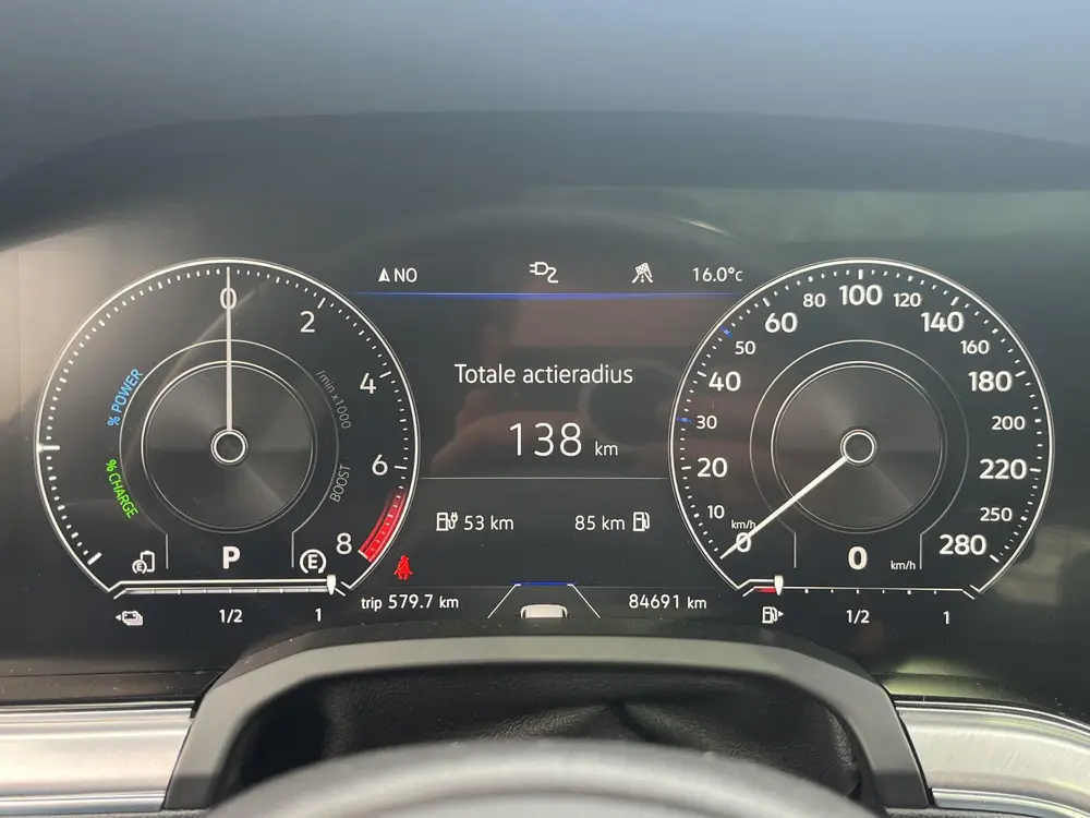 Volkswagen Touareg 3.0 TSI PHEV Elegance PANO LEER MEMORYSEA uit 2021, foto 11