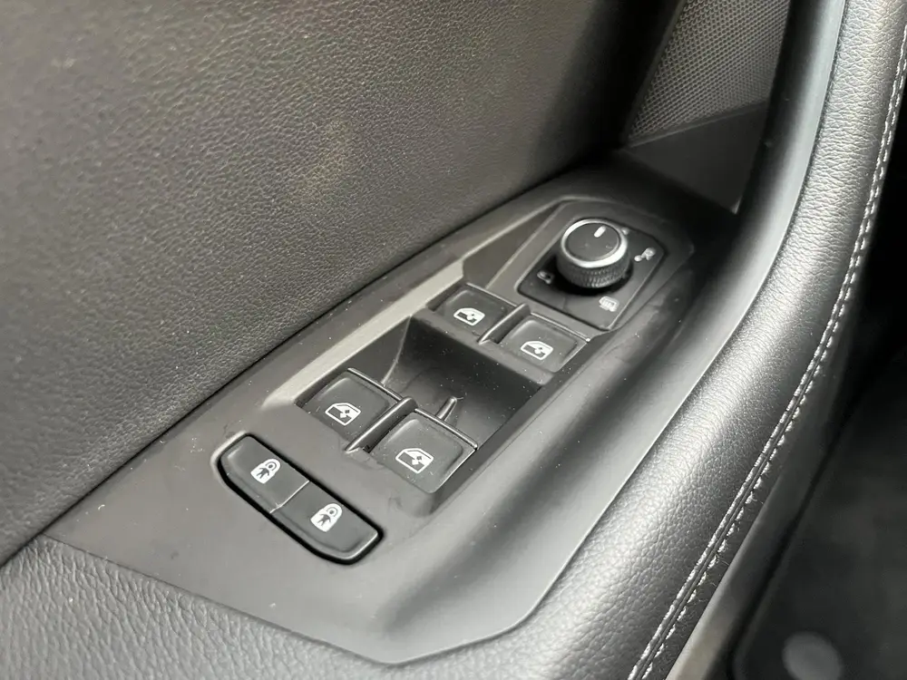 Volkswagen Touareg 3.0 TSI PHEV Elegance PANO LEER MEMORYSEA uit 2021, foto 15