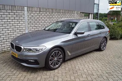 BMW 5-serie 520i High Executive Sport Line Autom Led uit 2020