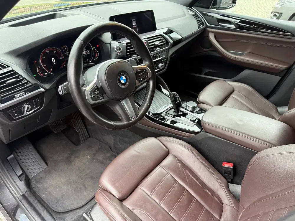 BMW X4 xDrive20i High Executive uit 2019, foto 20
