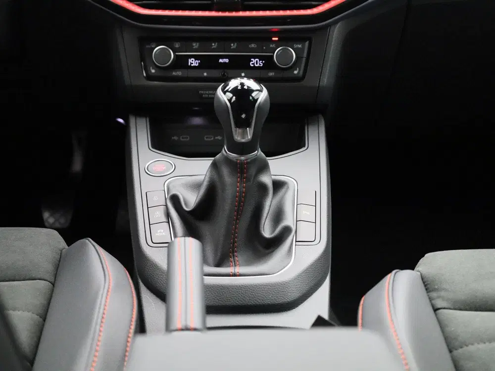 SEAT Ibiza 1.0 EcoTSI FR Business Connect 95 PK uit 2026, foto 9