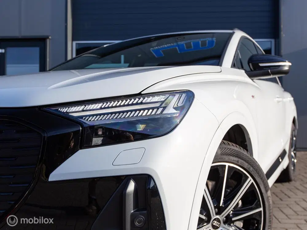 Audi Q4 e-tron 45 quattro S Edition 82 kWh uit 2025, foto 3