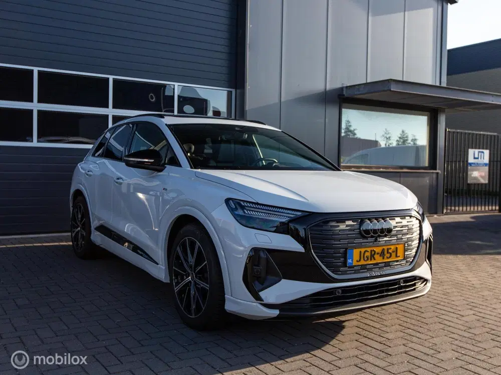 Audi Q4 e-tron 45 quattro S Edition 82 kWh uit 2025, foto 5