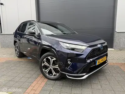 Toyota RAV 4 2.5 Plug-in Hybrid AWD Bi-Tone Style Trekh uit 2022