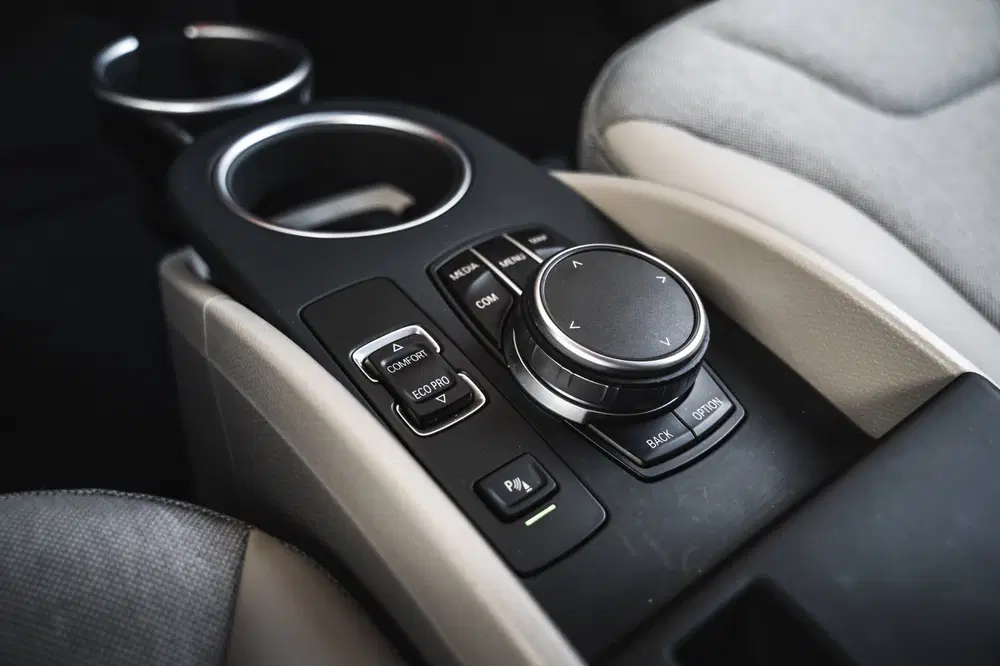 BMW i3 Executive Edition 120Ah 42 kWh uit 2019, foto 11