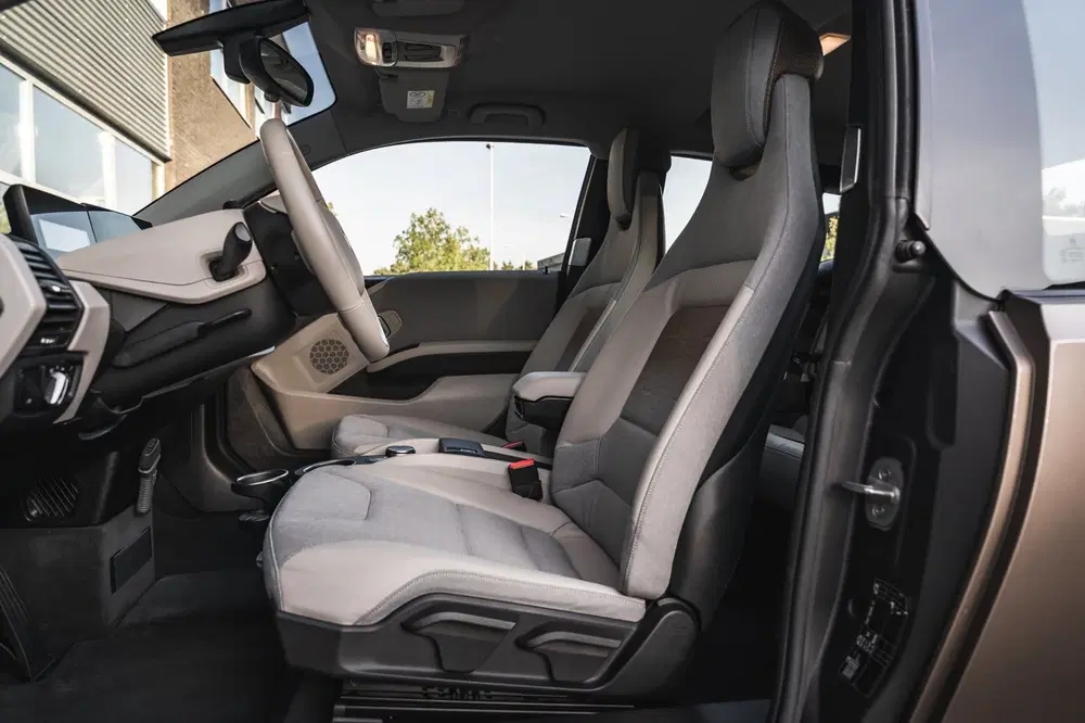 BMW i3 Executive Edition 120Ah 42 kWh uit 2019, foto 18