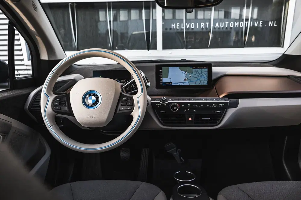 BMW i3 Executive Edition 120Ah 42 kWh uit 2019, foto 2