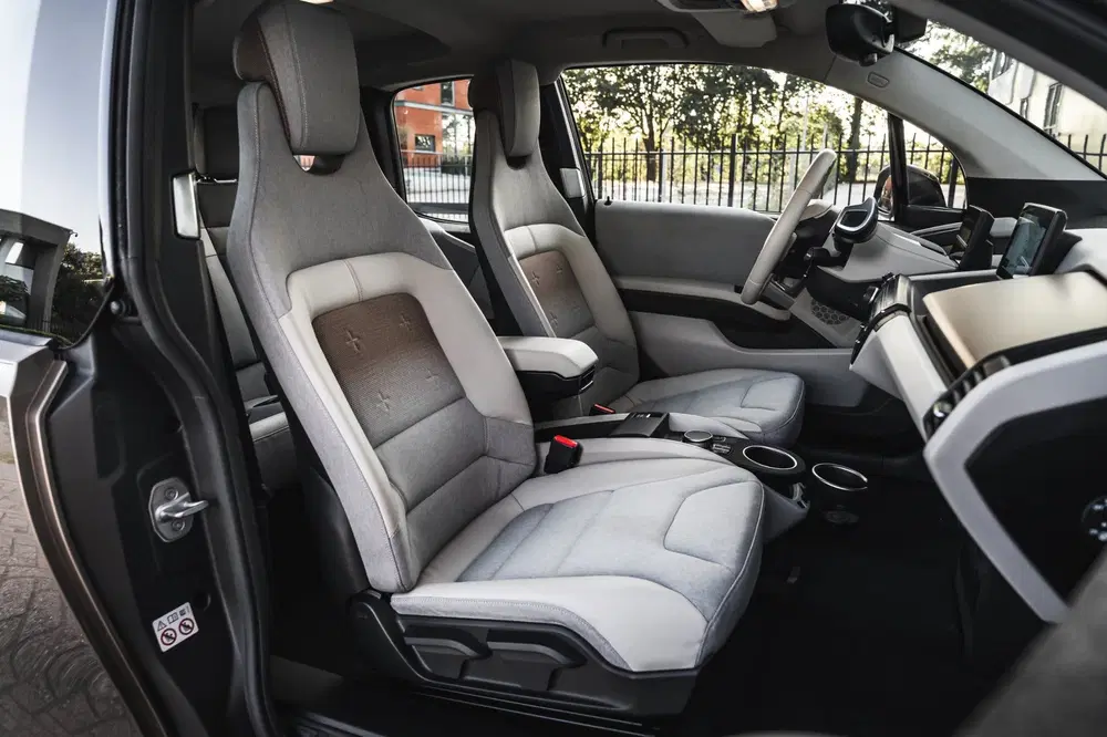 BMW i3 Executive Edition 120Ah 42 kWh uit 2019, foto 3
