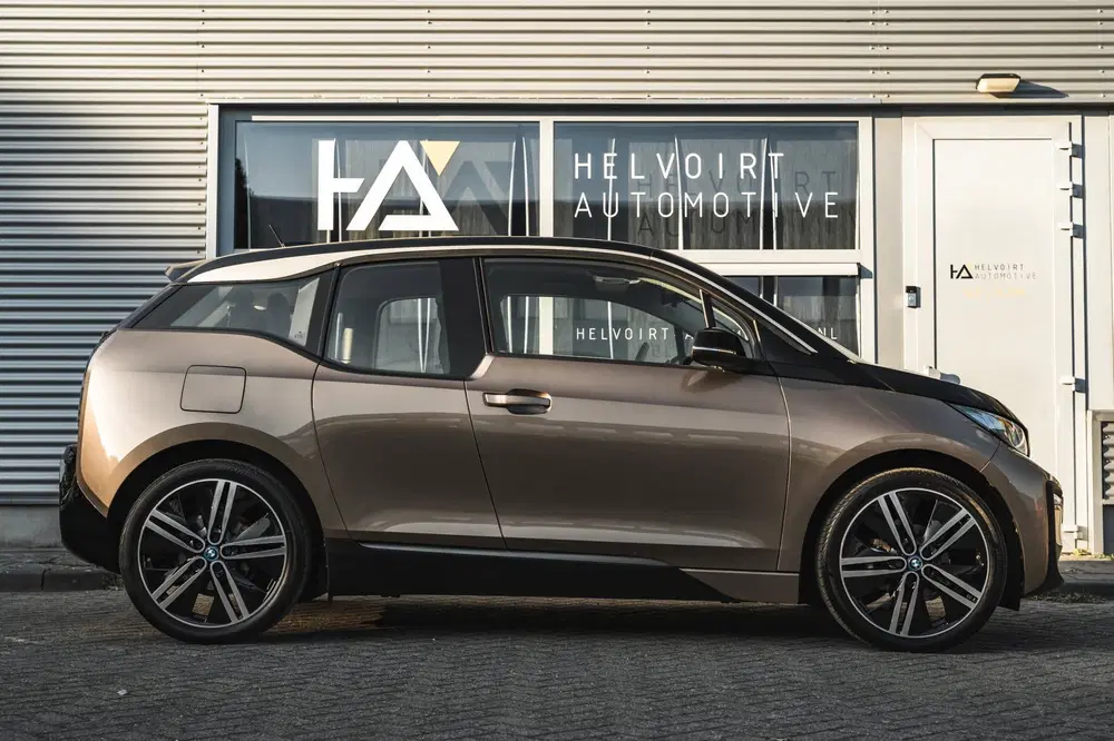 BMW i3 Executive Edition 120Ah 42 kWh uit 2019, foto 5