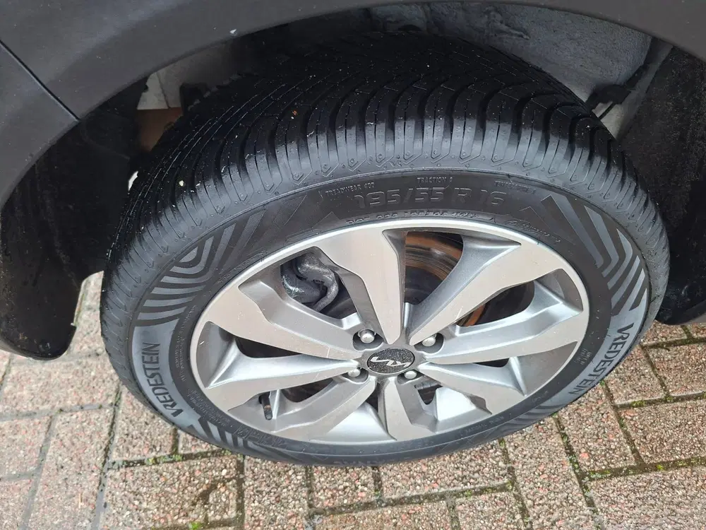 Kia Stonic 1.0 T-GDi MHEV DynamicLine automaat uit 2025, foto 5