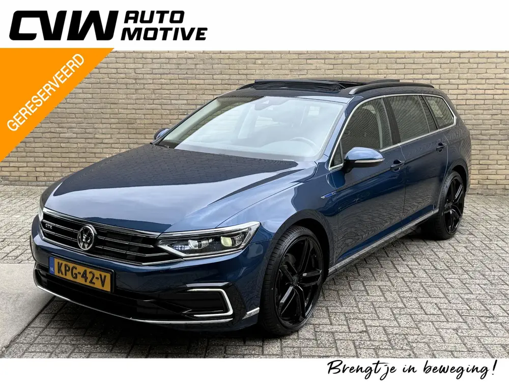 Volkswagen Passat 1.4 TSI 218pk PHEV GTE | Panoramadak | Weg uit 2020