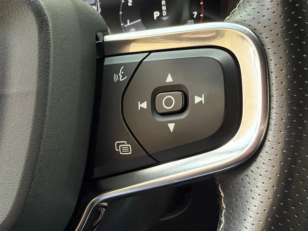 Volvo XC40 1.5 T3 163pk R-Design | Leder/alcantara | Navigat uit 2019, foto 18