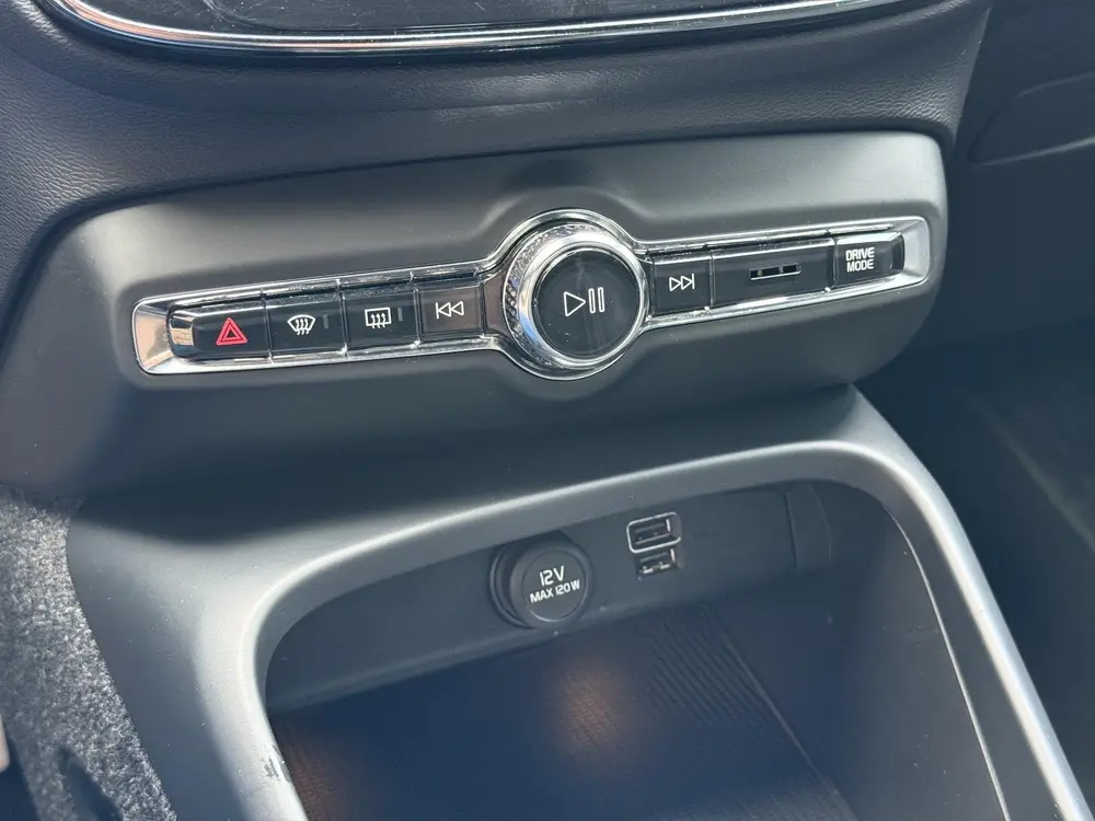 Volvo XC40 1.5 T3 163pk R-Design | Leder/alcantara | Navigat uit 2019, foto 19