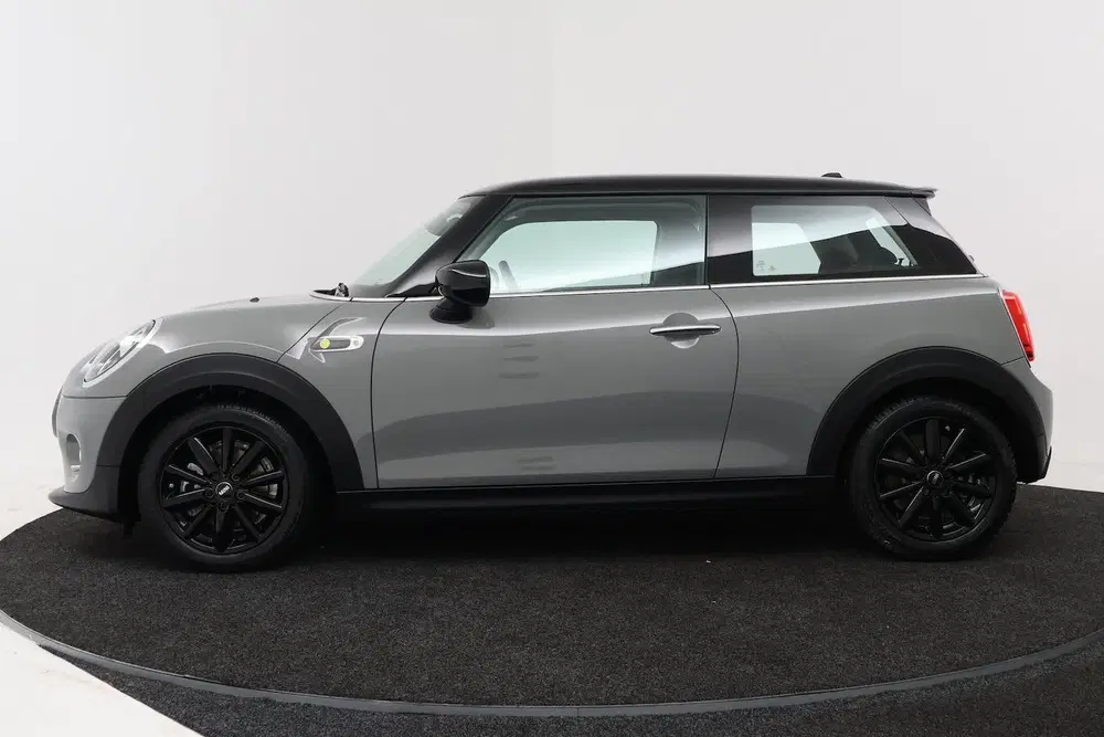 Mini Electric Essential 33 kWh (SOH 100% uit 2021, foto 2