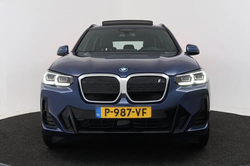 BMW iX3 Executive 80 kWh SOH 100% (PANORAMADAK uit 2022, foto 17