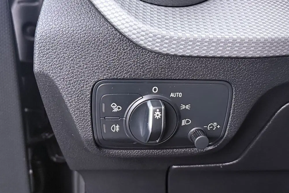 Audi Q2 35 TFSI Business Edition Automaat (DIGITAL uit 2021, foto 9