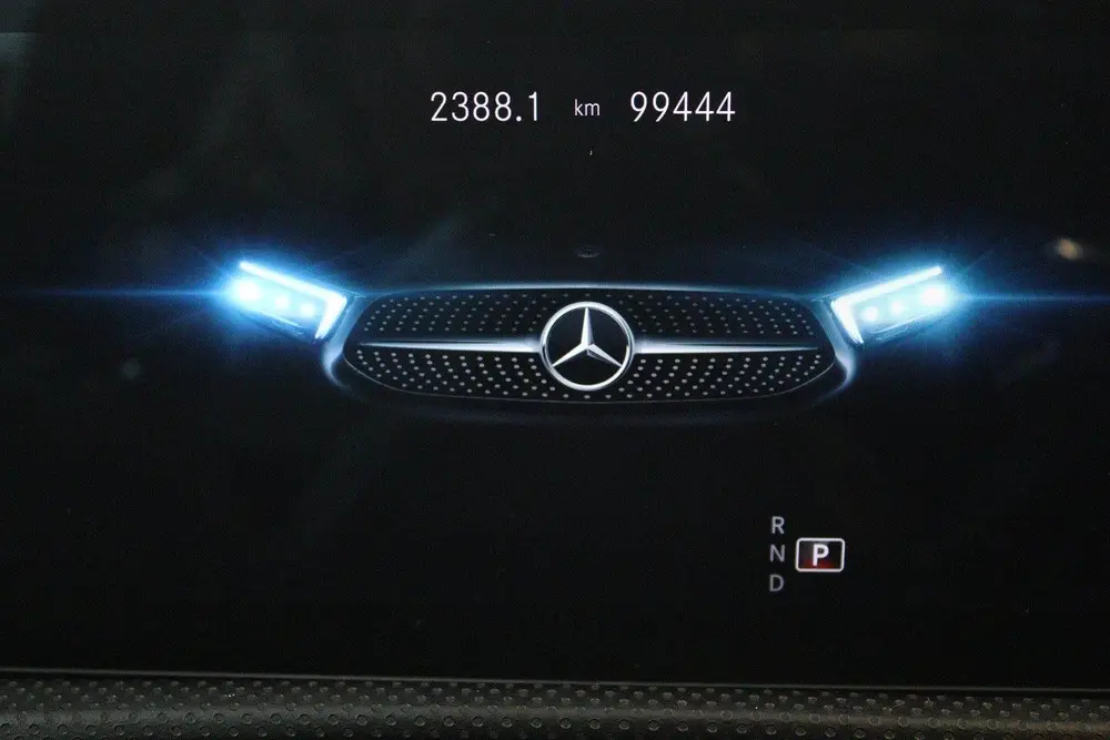 Mercedes-Benz CLA 200 Business Solution AMG (PANO uit 2020, foto 12
