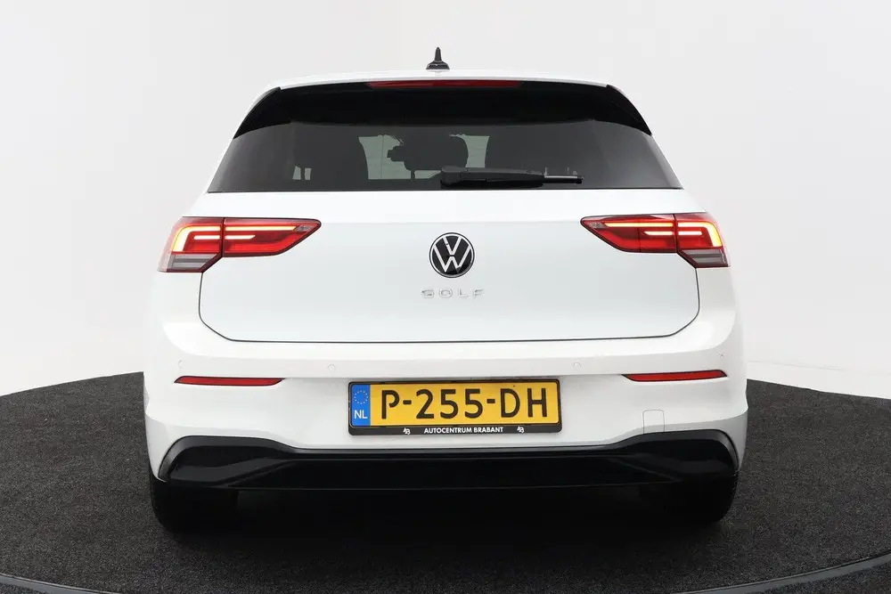 Volkswagen Golf 2.0 TDI Style (DIGITALE COCKPIT, SFEERVERLIC uit 2020, foto 8