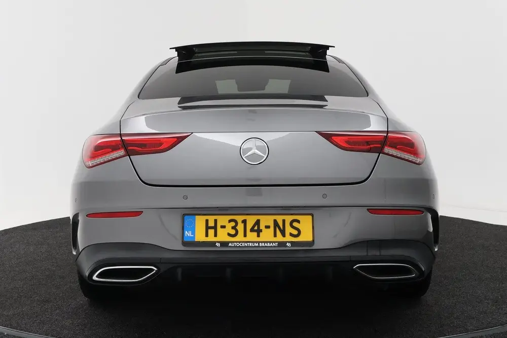 Mercedes-Benz CLA 200 Business Solution AMG (PANORAMA uit 2020, foto 8