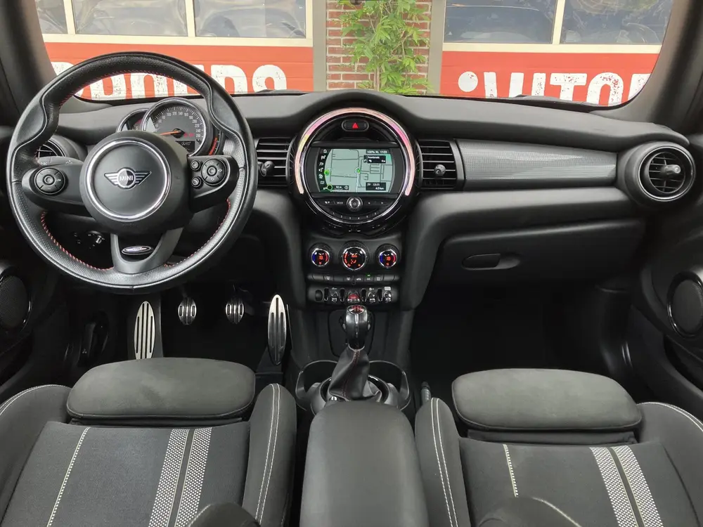 Mini John Cooper Works 1.5 Cooper John Cooper Works uit 2019, foto 7