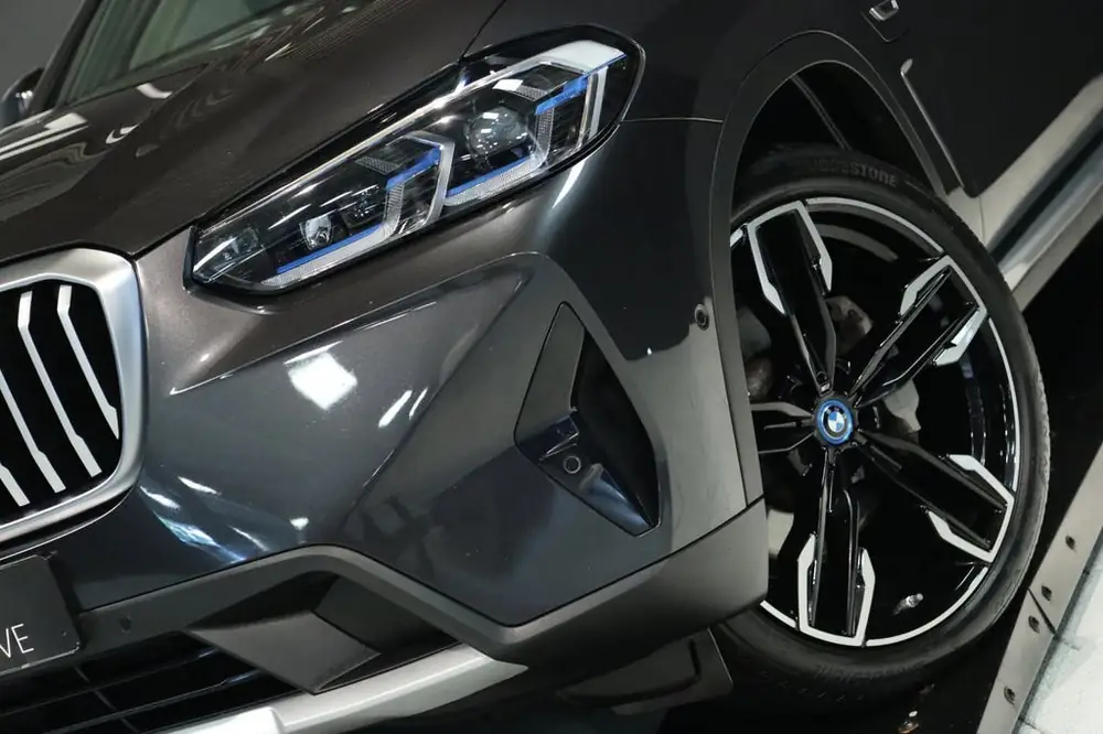 BMW X3 XDrive30e / PANO / LASER / HUD / MEMORY / 360 / KEYLE uit 2021, foto 2