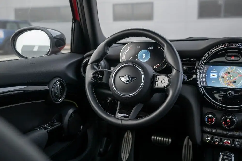 Mini Cooper Automaat uit 2021, foto 7